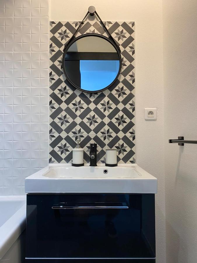 T2 Completely Renovated In A Quiet Area Close To City Center Tours Esterno foto